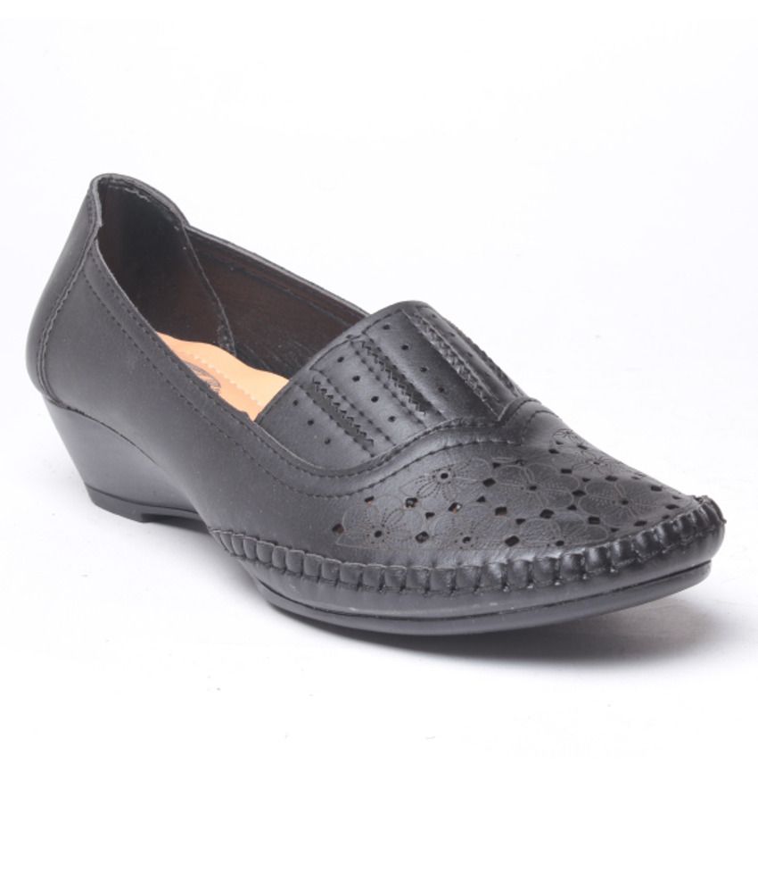 Feel It Black Casual Shoes Price in India- Buy Feel It Black Casual ...