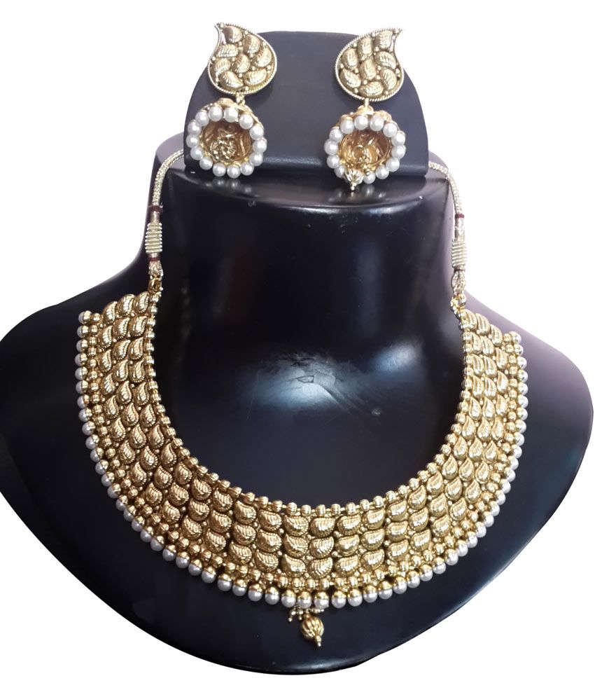 artificial golden jewellery