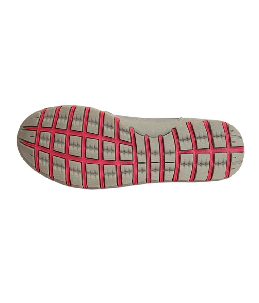comfortable flat mules