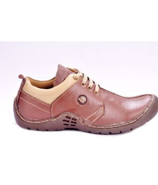 Wrangler Brown Outdoor Shoes - Buy 