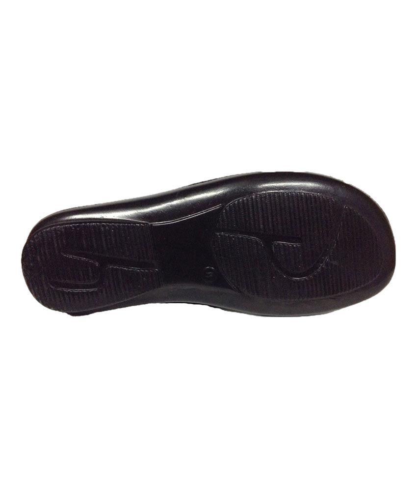 Bata Macho Black Synthetic Slippers Price in India Buy Bata Macho