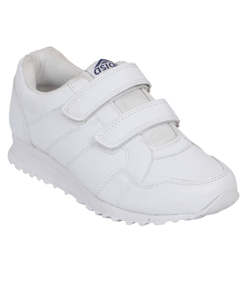 asian white running shoes