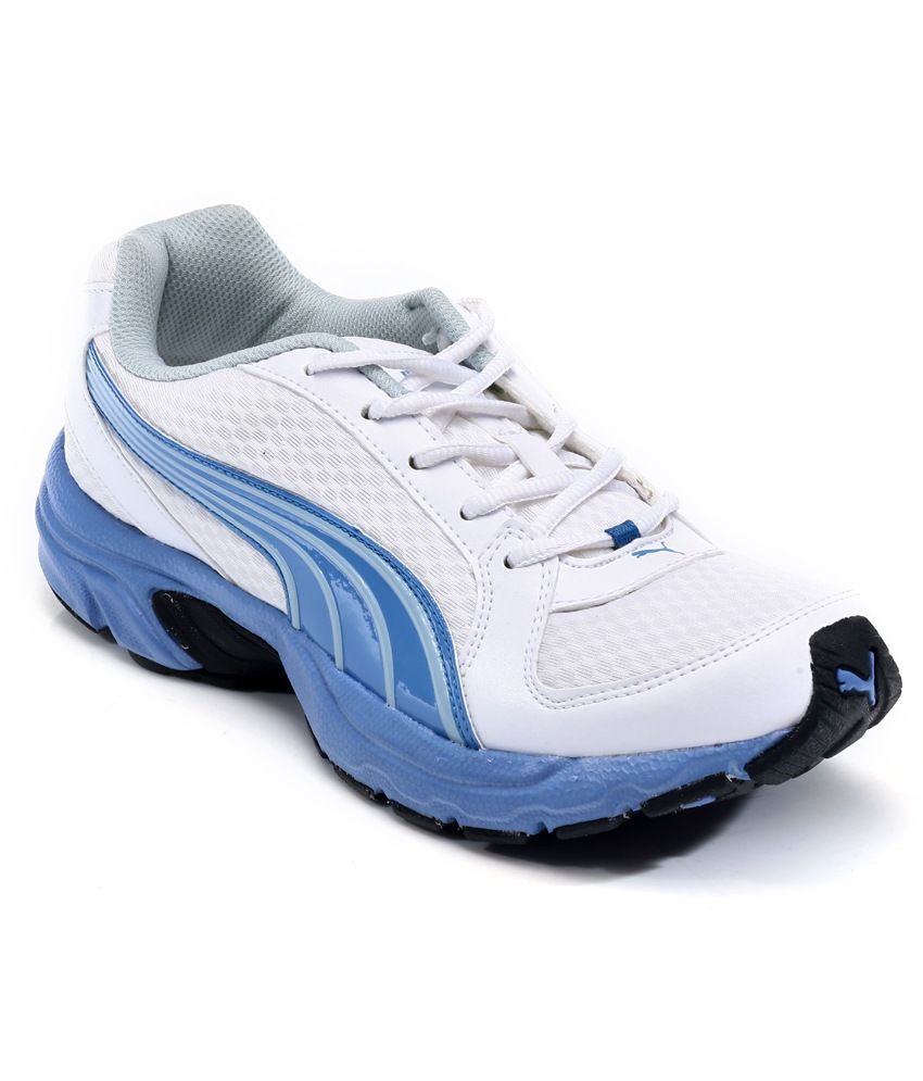 puma white and blue sport shoes