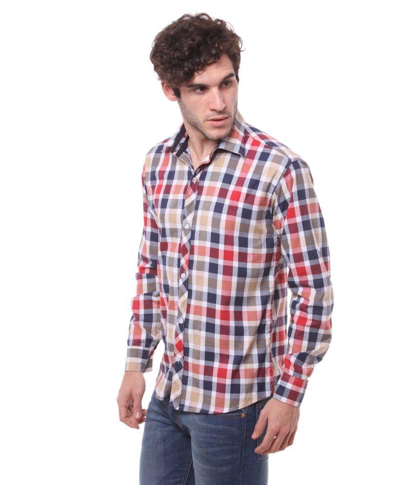 red checkered men's shirt