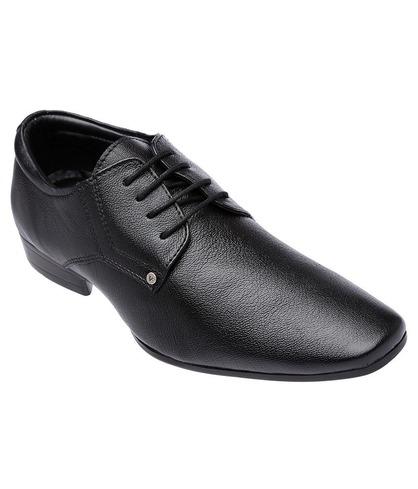 Buy Vettorio Fratini Black Formal Shoes 