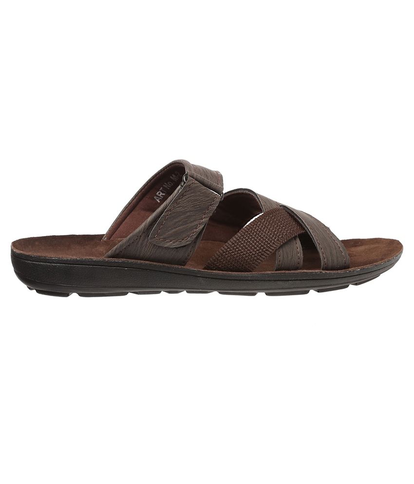 Vettorio Fratini By Shoppers Stop Mens Casual Slip ons Price in India Vettorio Fratini By Shoppers Stop Mens Casual Slip ons Price in India