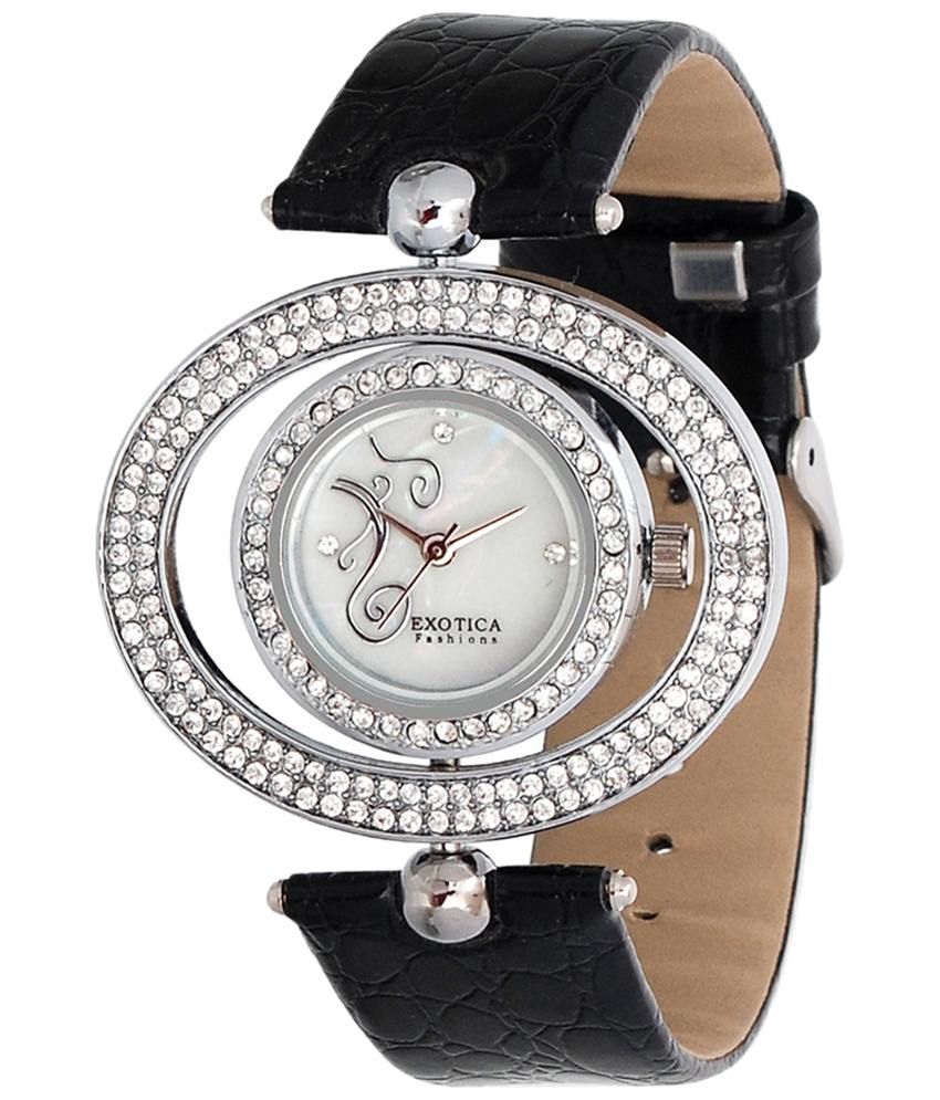black analog wrist watch