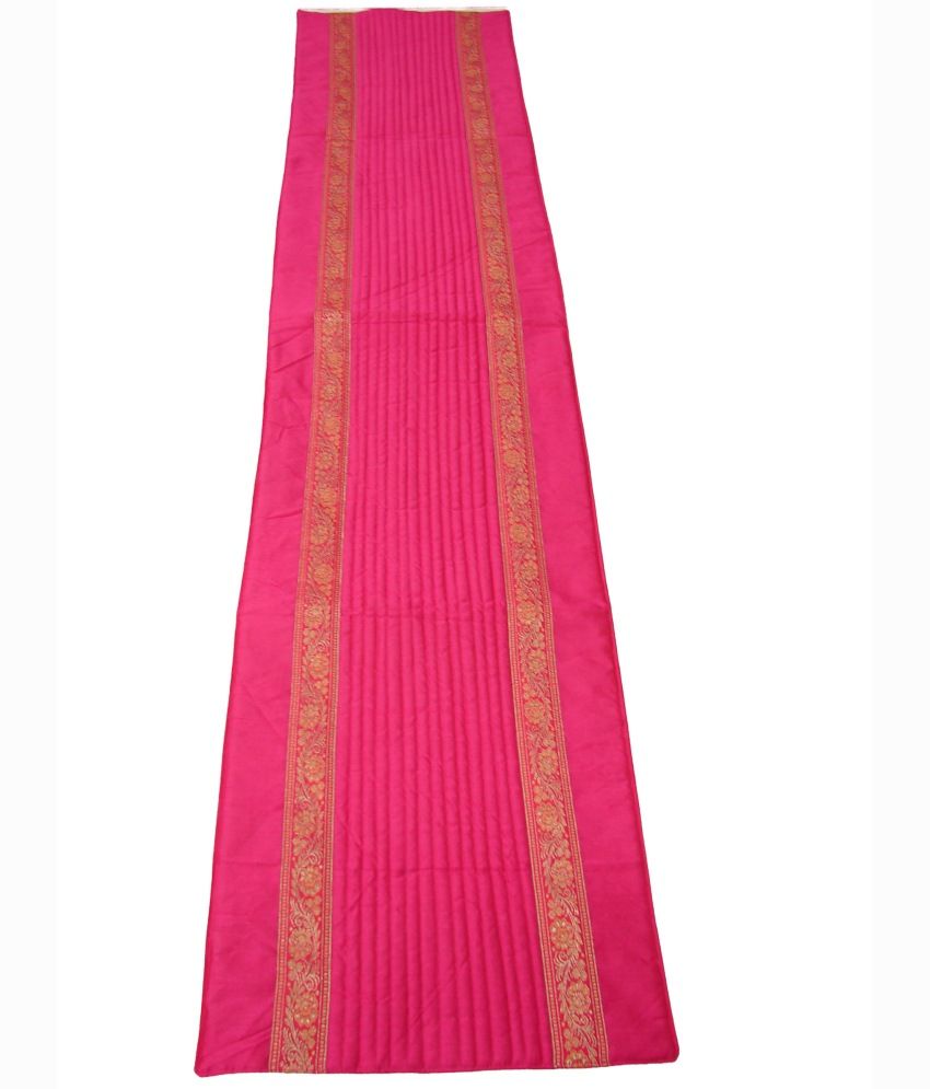 Home Shine Table Runner In Quilting With Zari Border Magenta 1 Pc Buy