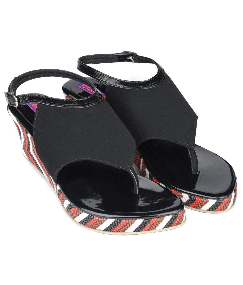Fiorella Comfortable Black Heeled Sandals Price in India- Buy Fiorella ...