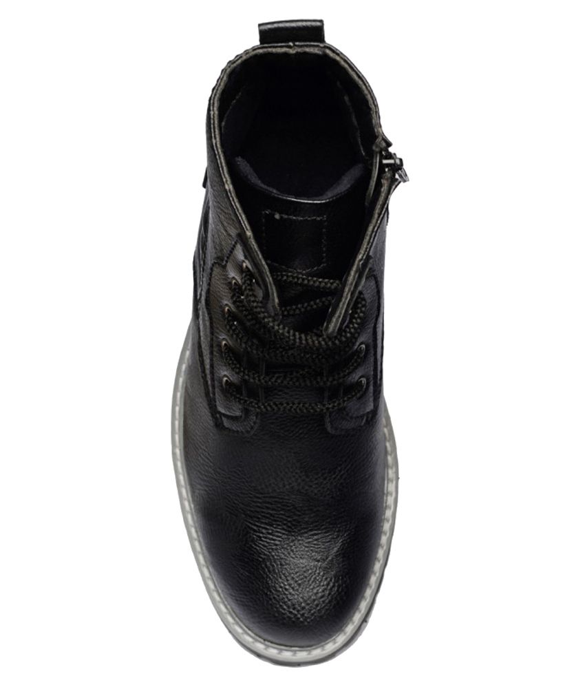 black classy boots