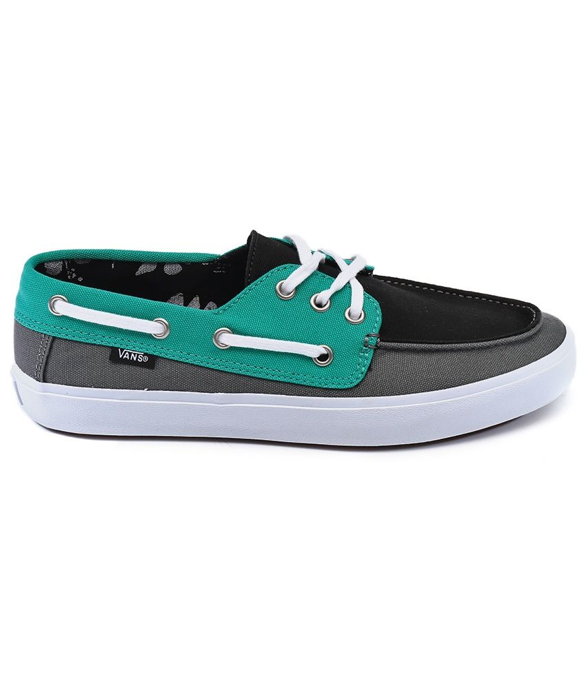 vans boat shoes
