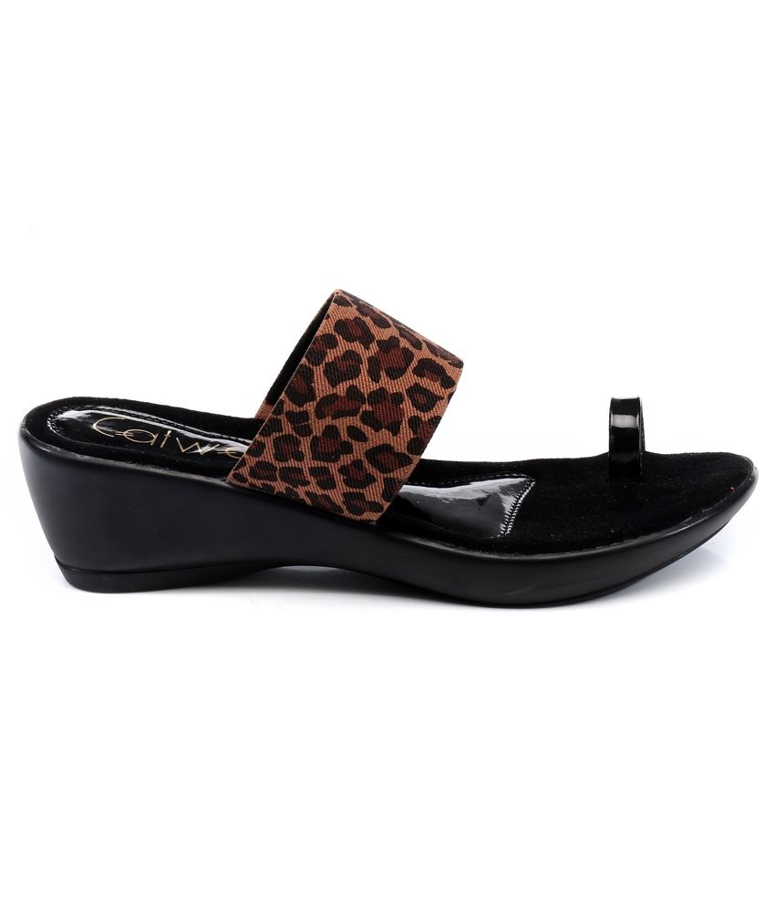 catwalk sandals near me