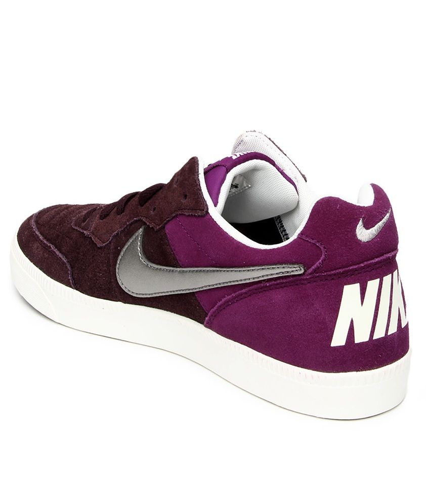 nike tiempo purple