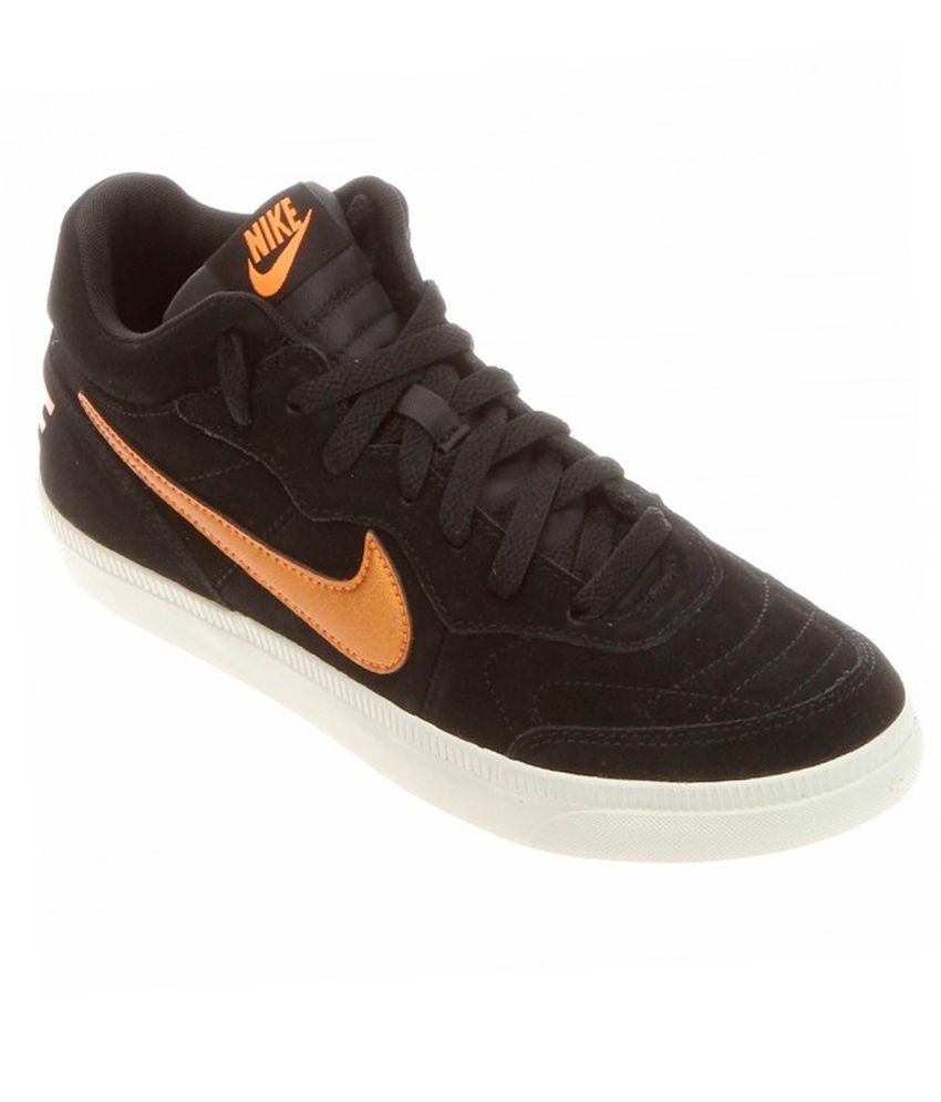 black nike sneakers on sale