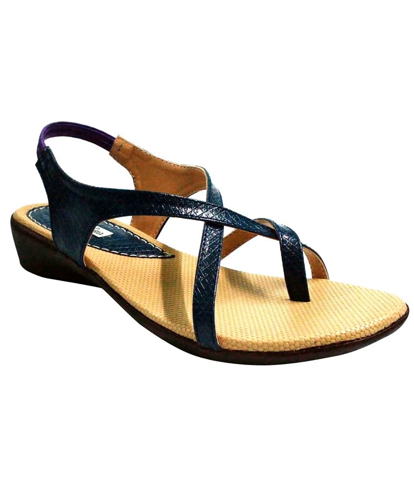 daily wear sandals online