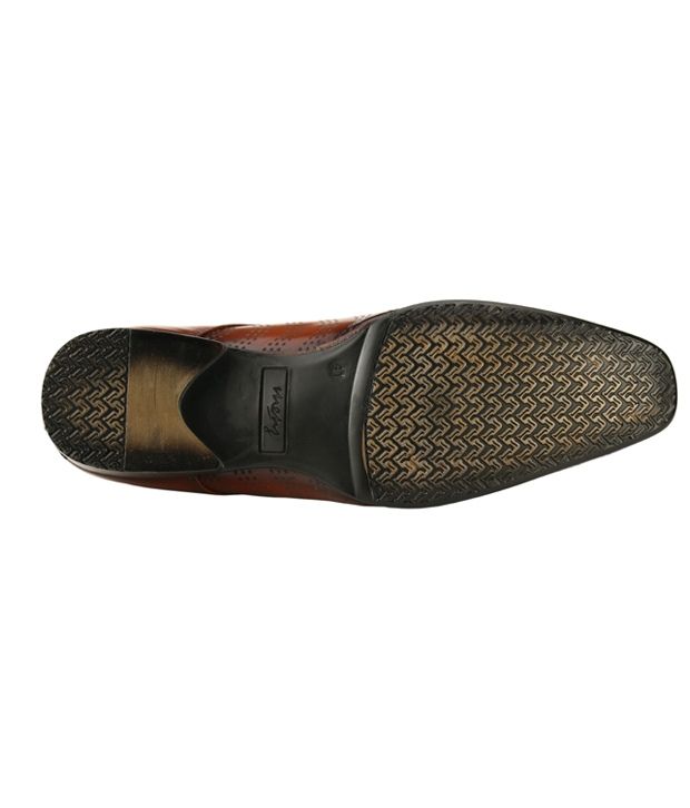 tan color formal shoes