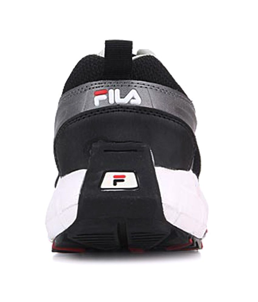 fila men's smash iii black mesh multisport training shoes