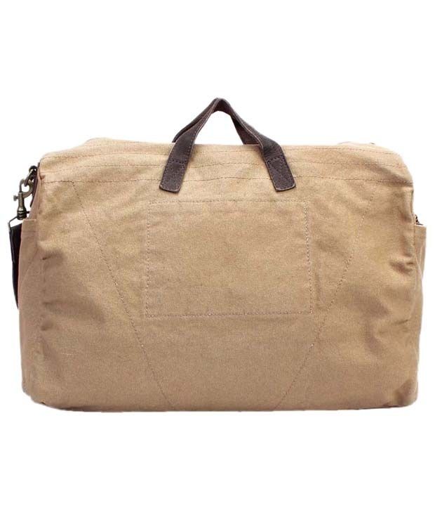 brune duffle bag