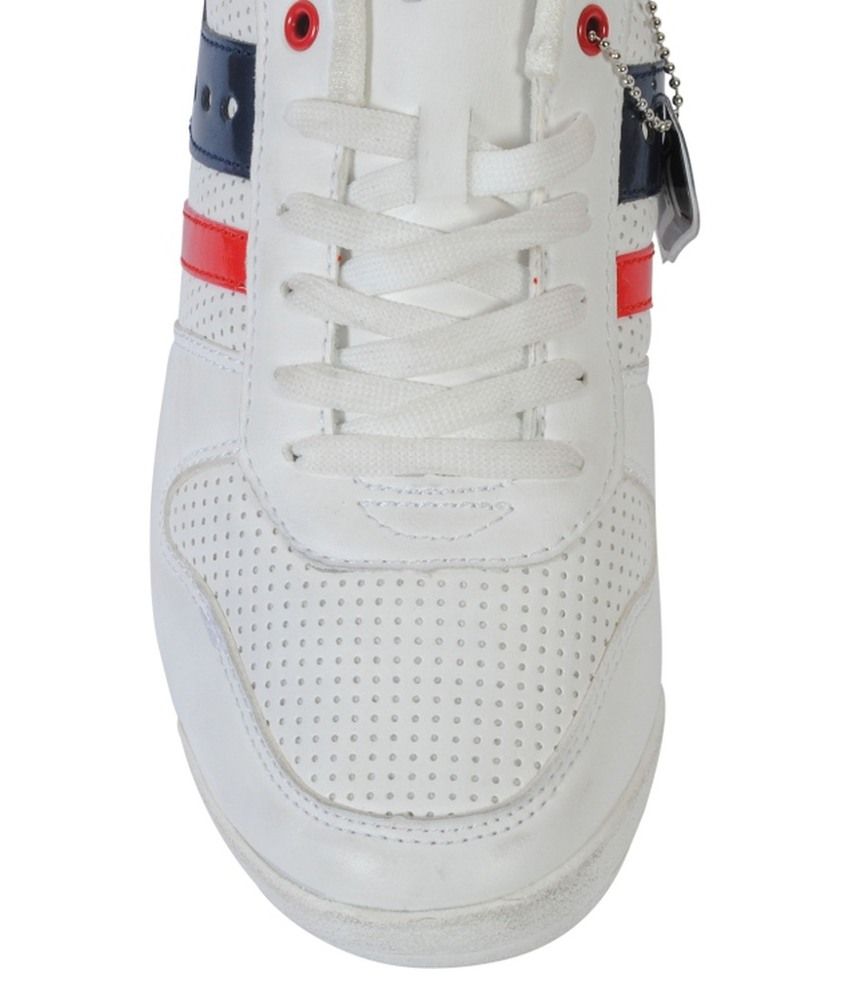 calcetto white shoes