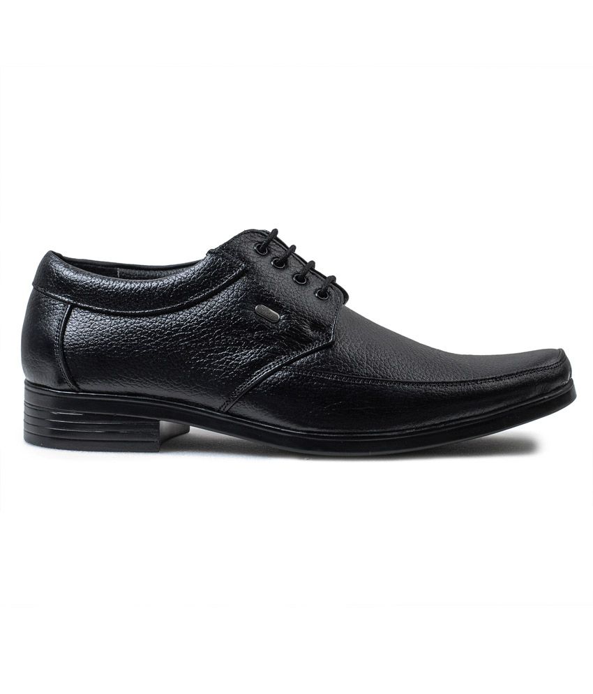 action shoes for mens formal