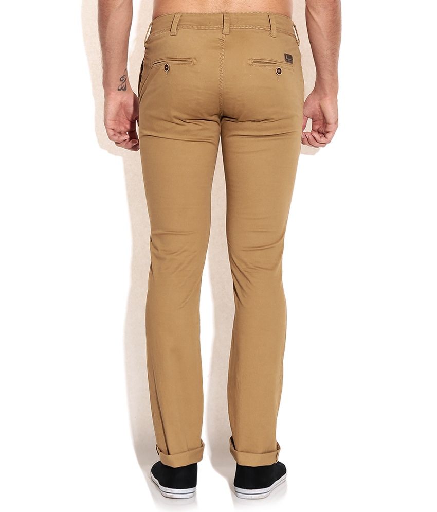 wrangler tan pants