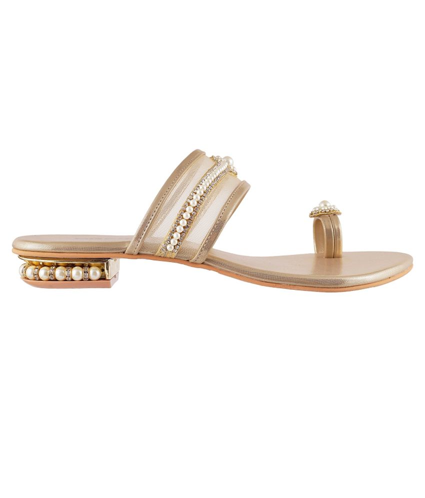 classy flats for women