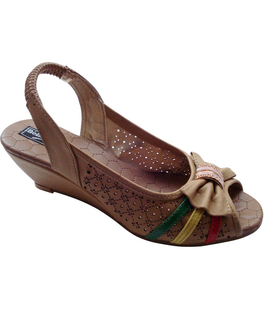 tan wedge sandals low heel
