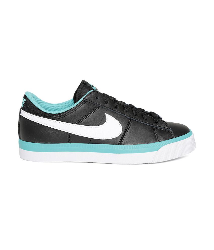 black nike sneakers on sale