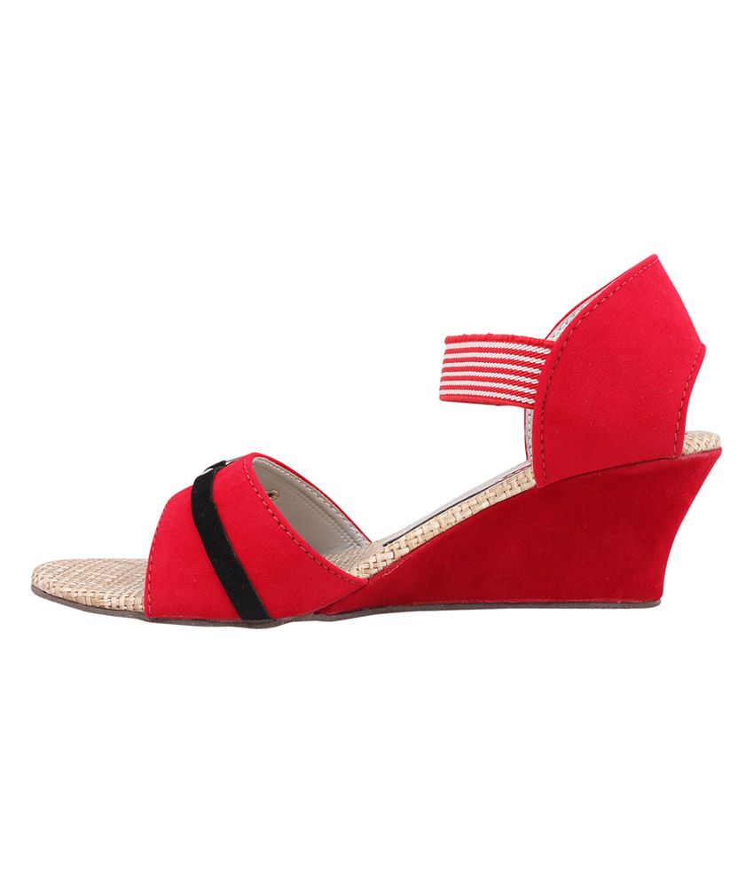 Trewfin Red Medium Heel Wedge Sandals Price in India- Buy Trewfin Red Medium Heel Wedge Sandals 