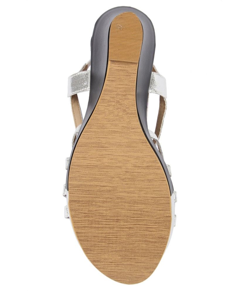 curiozz sandals