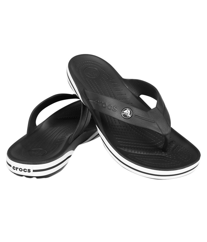 Crocs Croslite Black Flip Flops Price in India- Buy Crocs Croslite Black Flip Flops Online at 