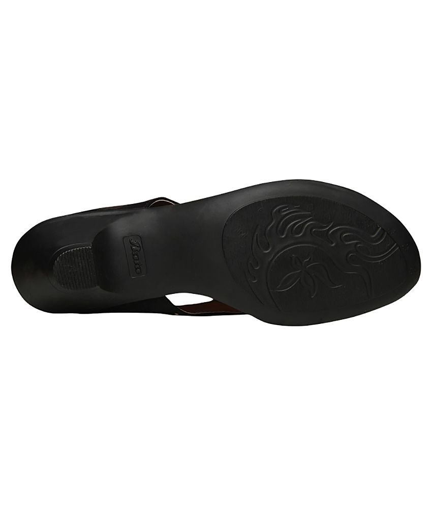 Bata Black Colour Women Sandal Price in India- Buy Bata Black Colour ...