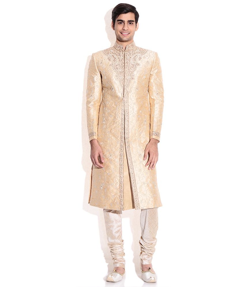 Manyavar sherwani