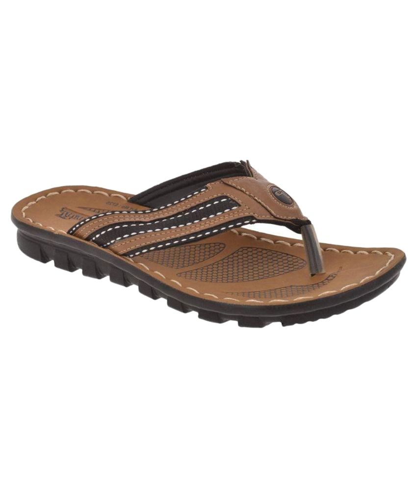 Paragon Brown Slippers available at SnapDeal for Rs.650