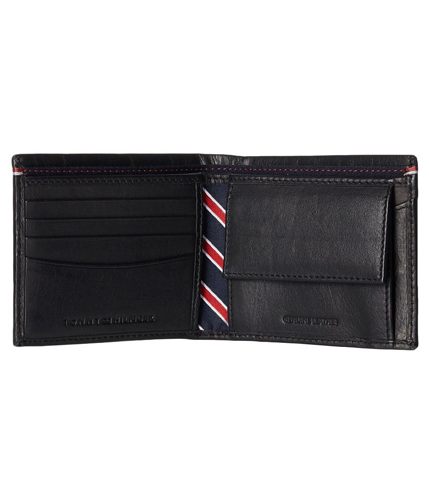 Tommy Hilfiger Black Leather Men Wallet: Buy Online at Low Price in India - Snapdeal