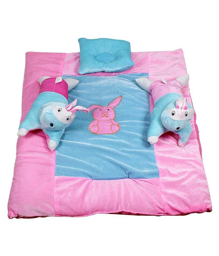 Chhote Janab Pink Velvet Bedding Set Chhote Janab Pink Velvet Bedding Set