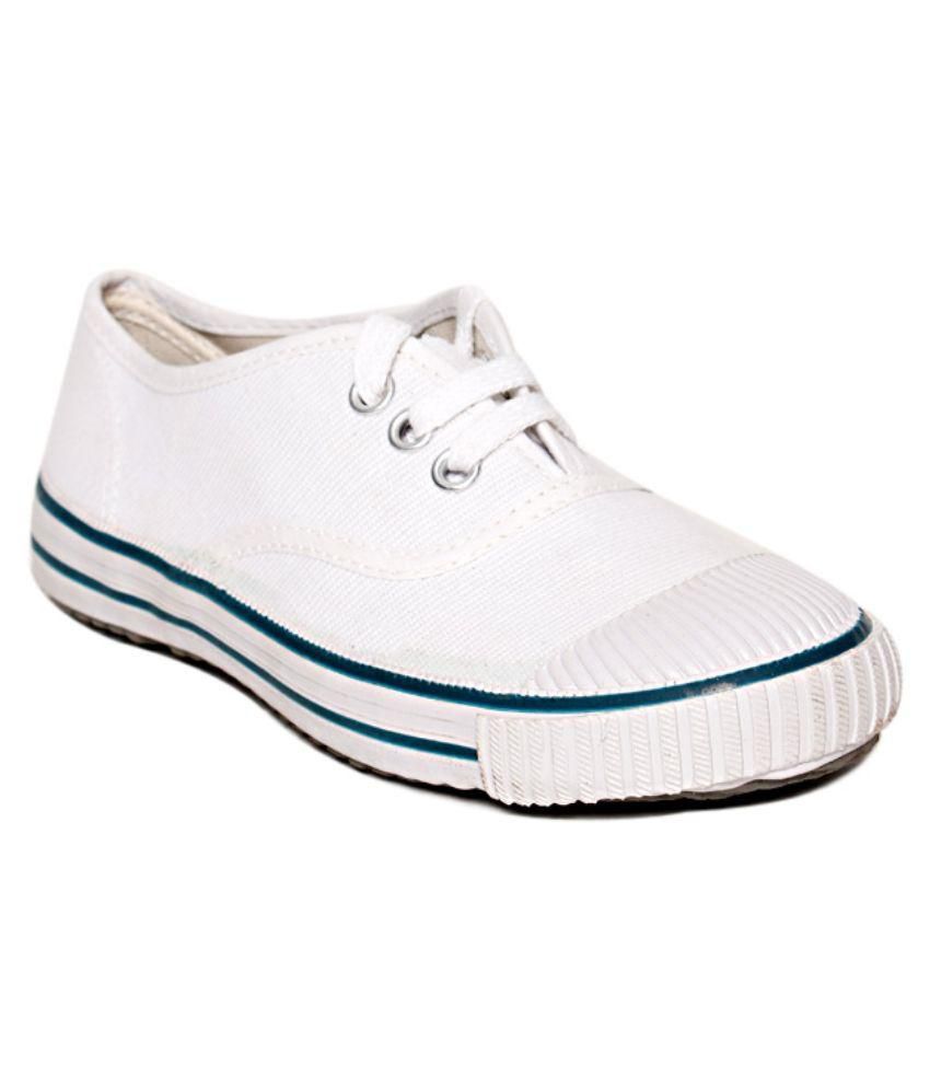 Bata White School Shoes available at SnapDeal for Rs.299
