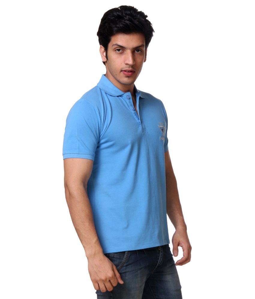 guess blue tshirt