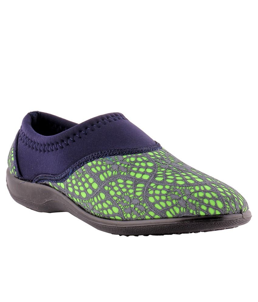 lancer pu plus shoes