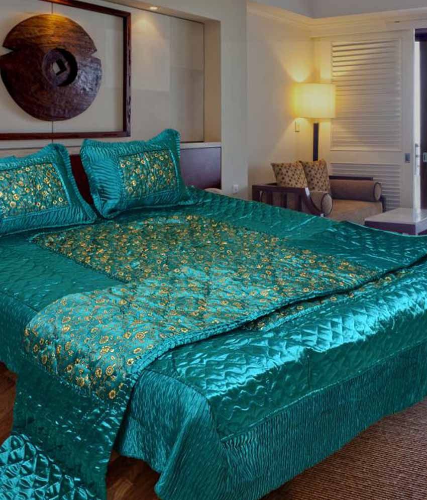 ooltah chashma Satin Designer Double Bed Bedding Wedding Set Set of 4