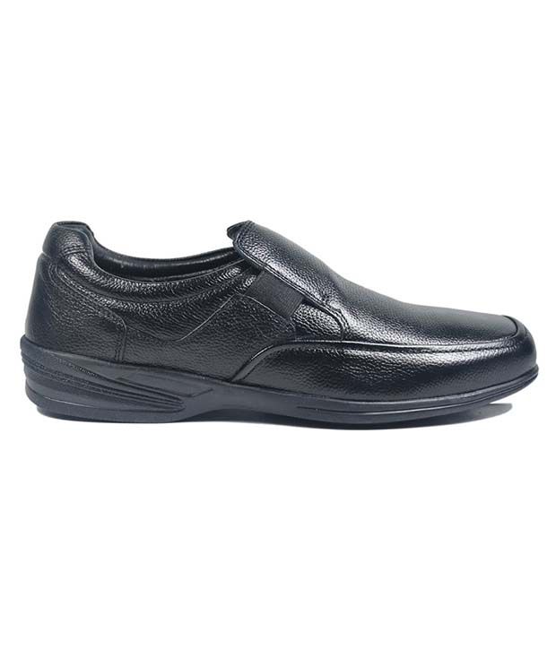 Hush Puppies Black Formal Shoes Price in India- Buy Hush Puppies Black ...