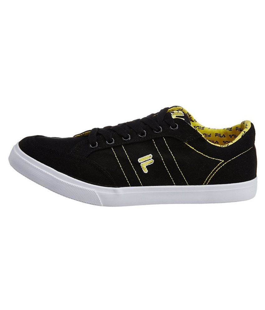 mens fila black shoes