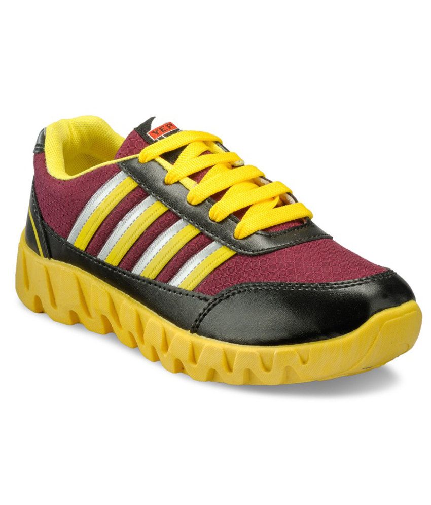 yellow sports shoes men