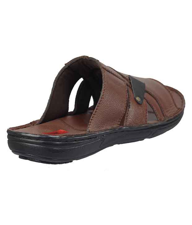 Red Carpet Tan Slippers Price in India 