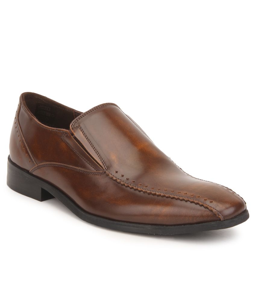Carlton London Tan Formal Shoes Price in India Buy Carlton London Tan Formal Shoes Price in India Buy