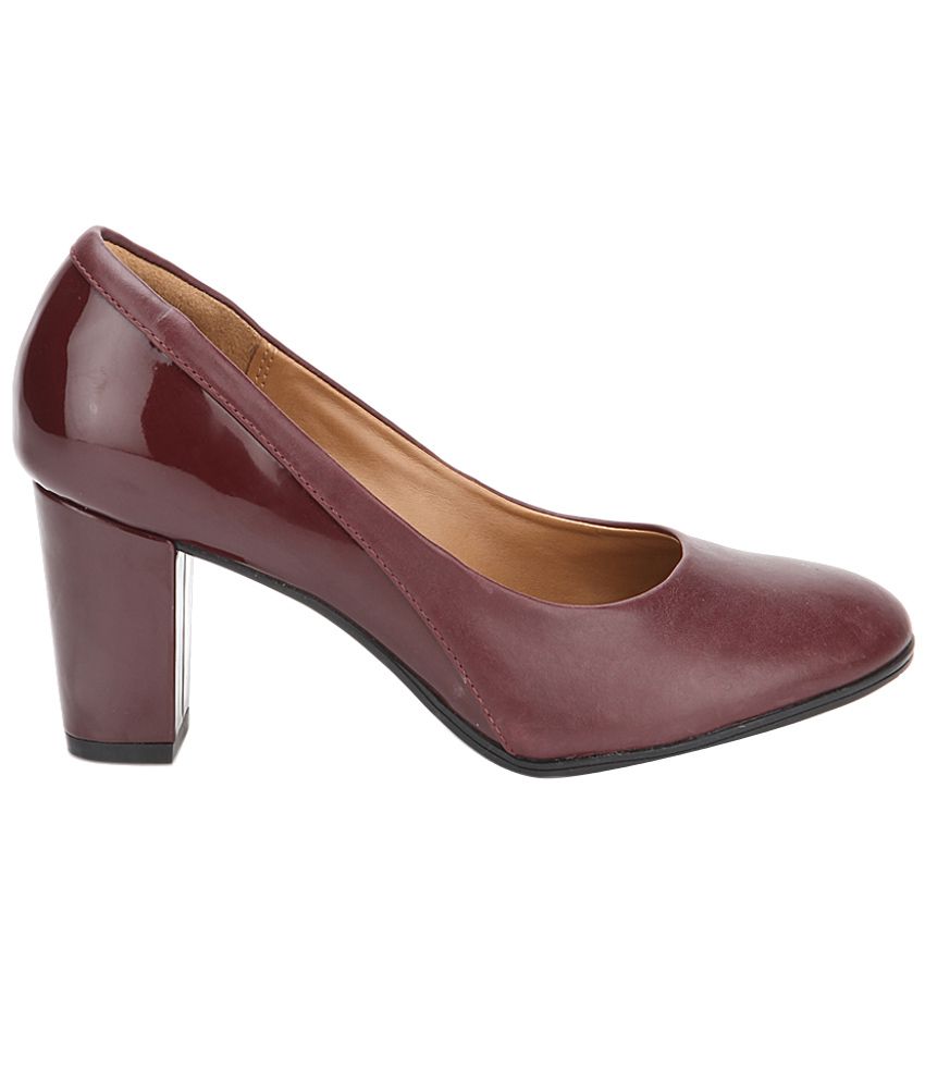 Clarks Brown Heeled Pumps Price in India- Buy Clarks Brown Heeled Pumps ...