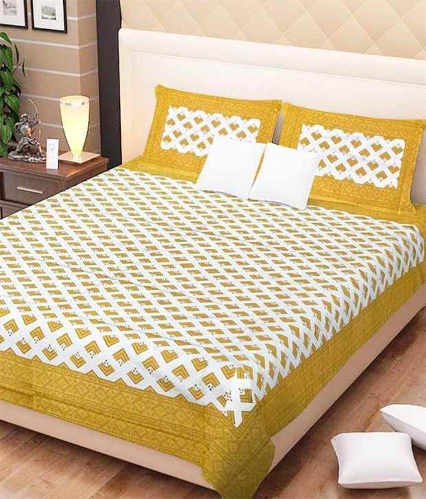     			Uniqchoice White And Yellow Cotton Printed Double Bedsheet With Two Pillow Covers