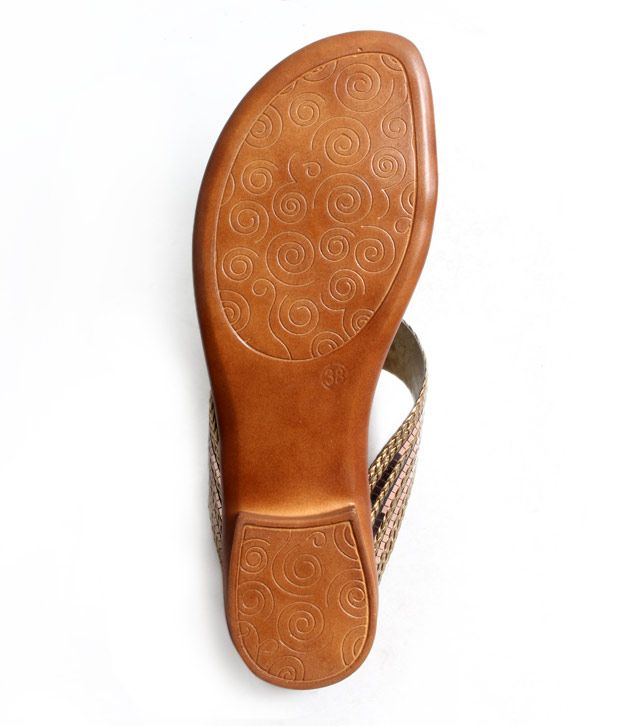 lemon and pepper slippers