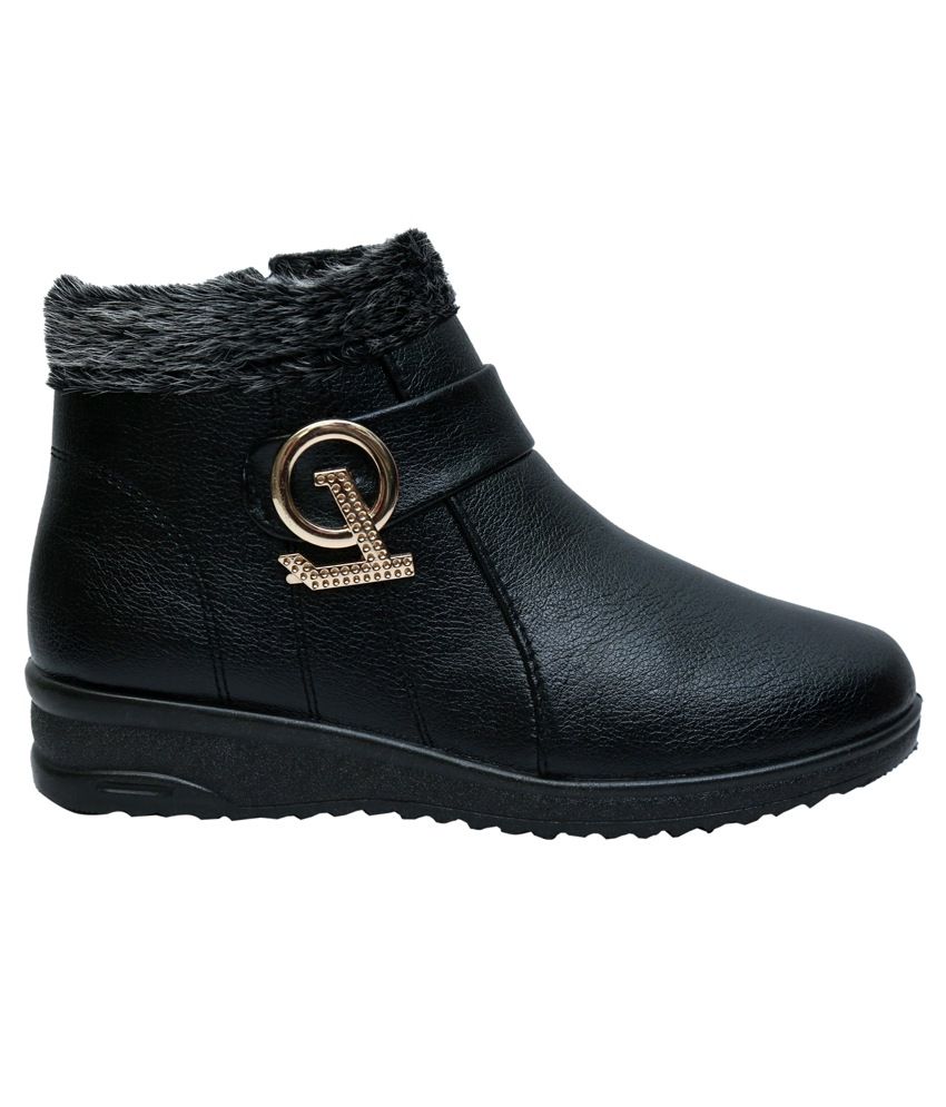 ladies boots online india