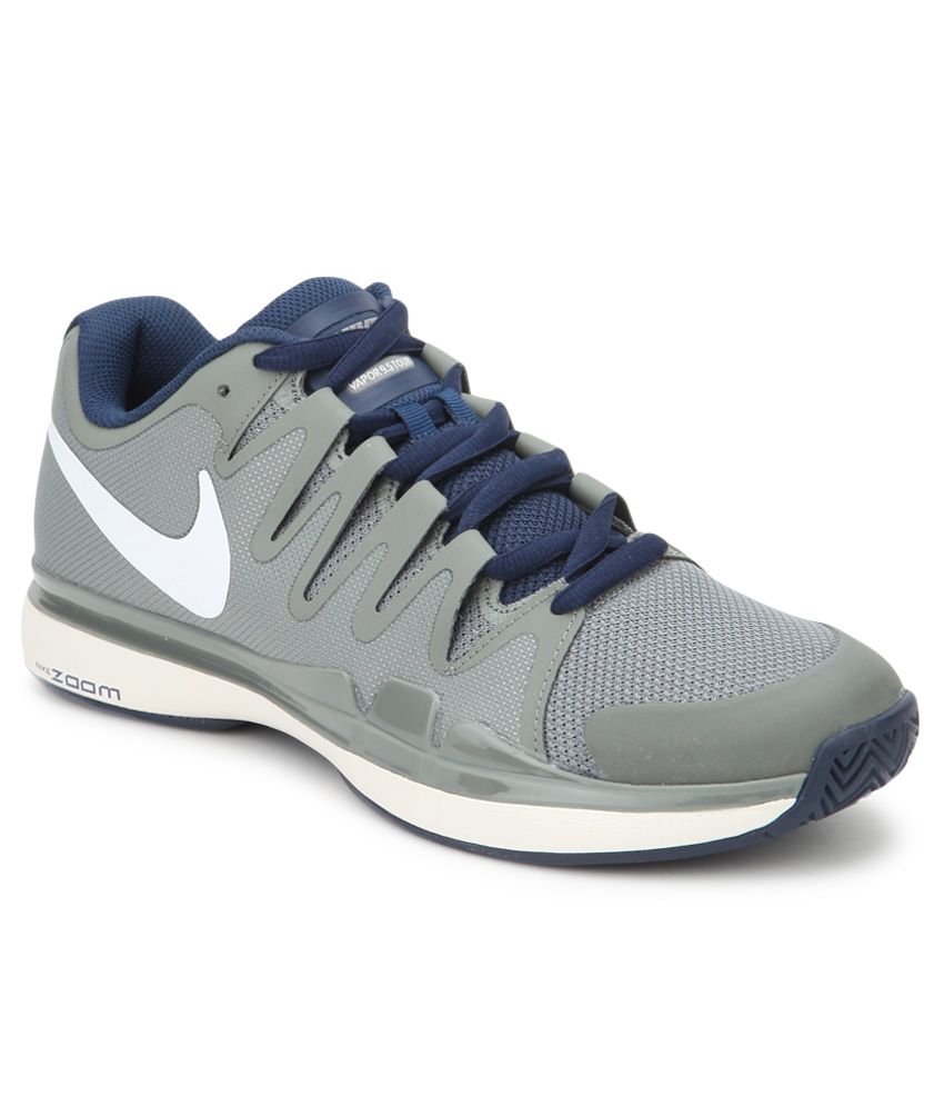 nike zoom vapor